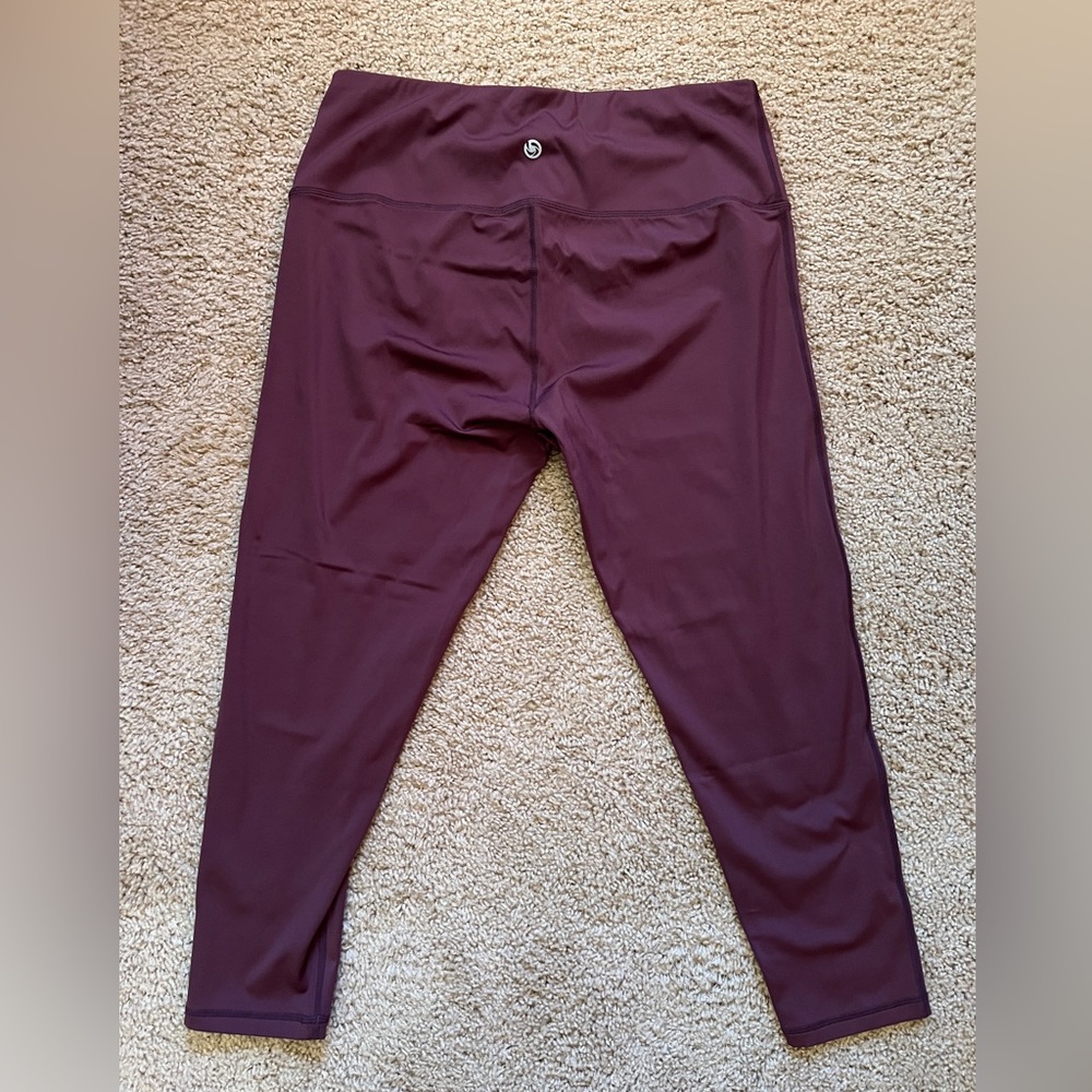 Burgundy Sports Workout Leggings 7/8 Length